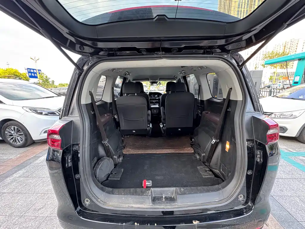 GAC Trumpchi M6 2023 — фото 12