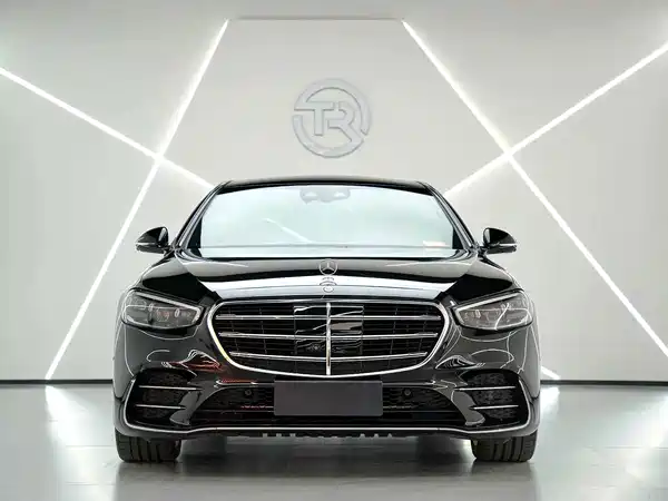 Mercedes-Benz S-Class 2022