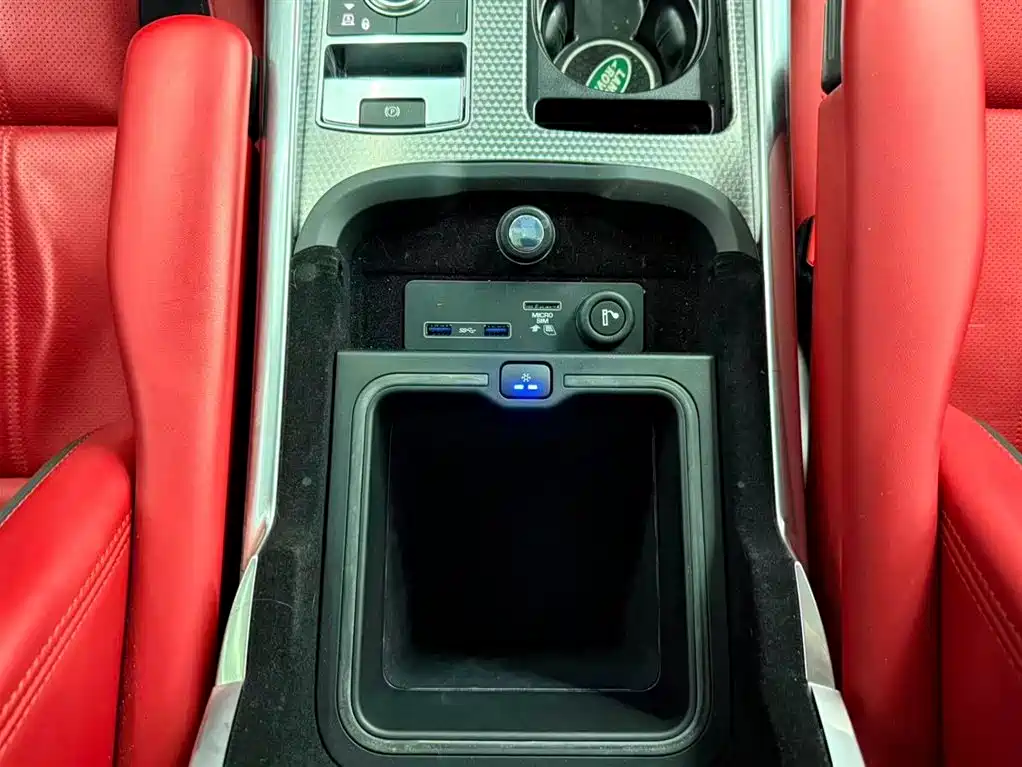 Land Rover Sport 2021 — фото 11