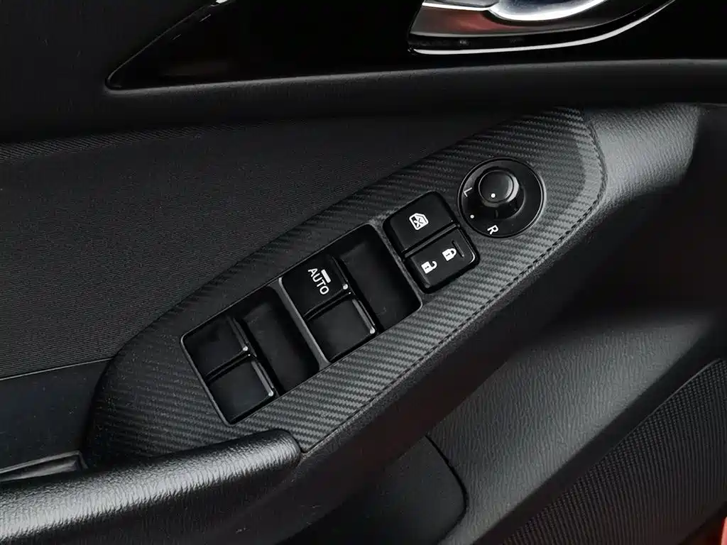 Mazda 3 Axela 2016 — фото 9