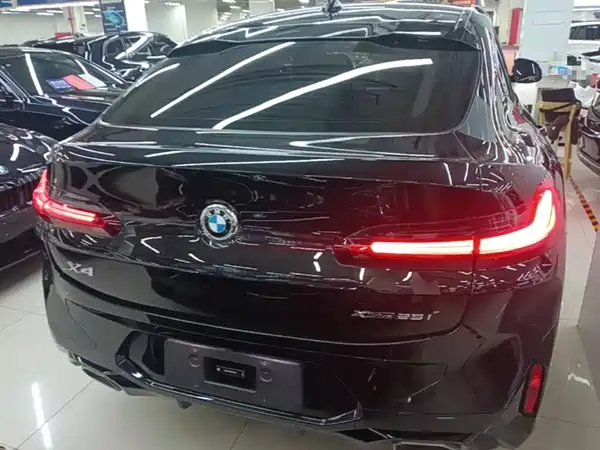 BMW X4 2024
