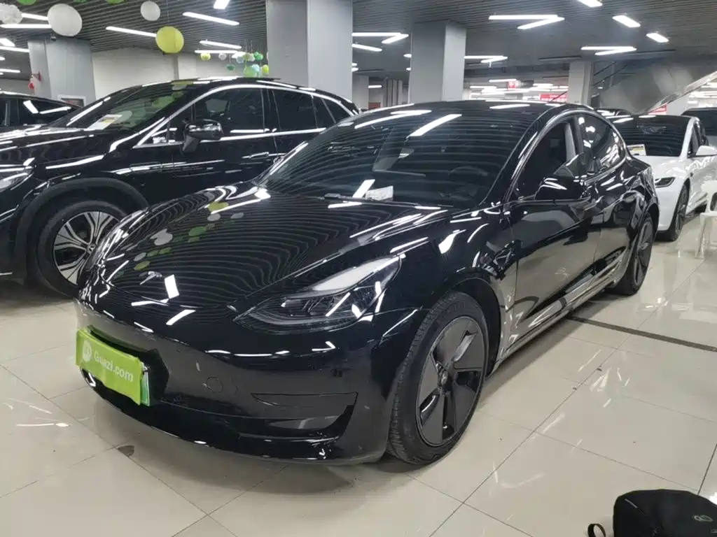 Tesla Model 3 2023