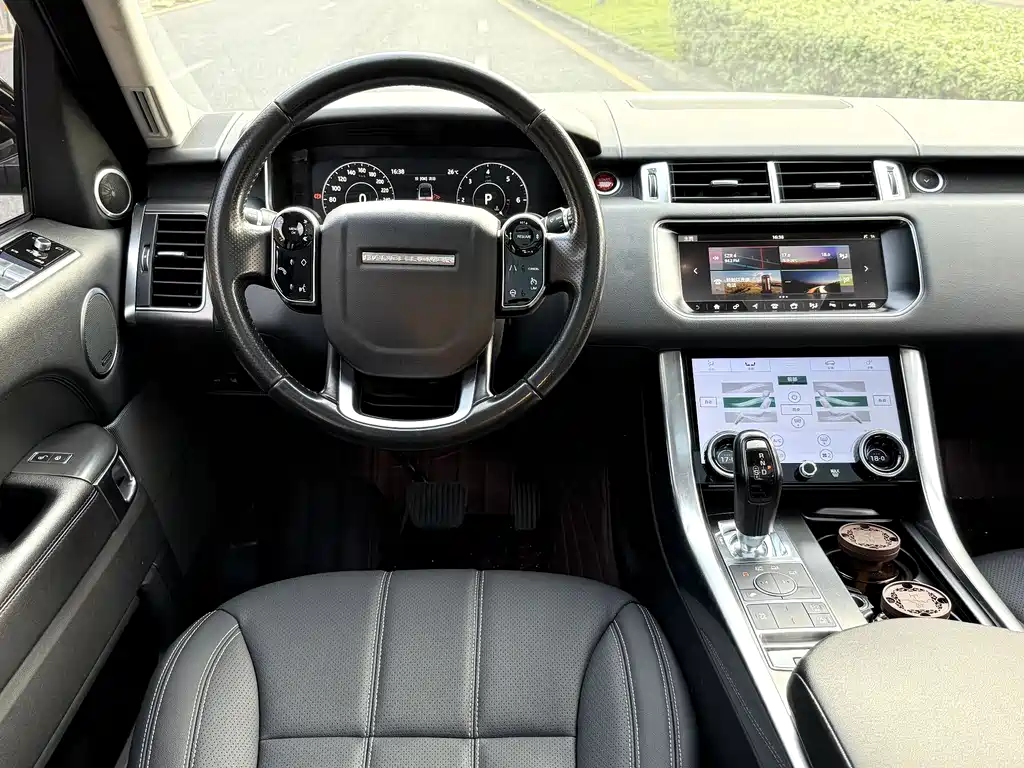 Land Rover Sport 2018 — фото 15