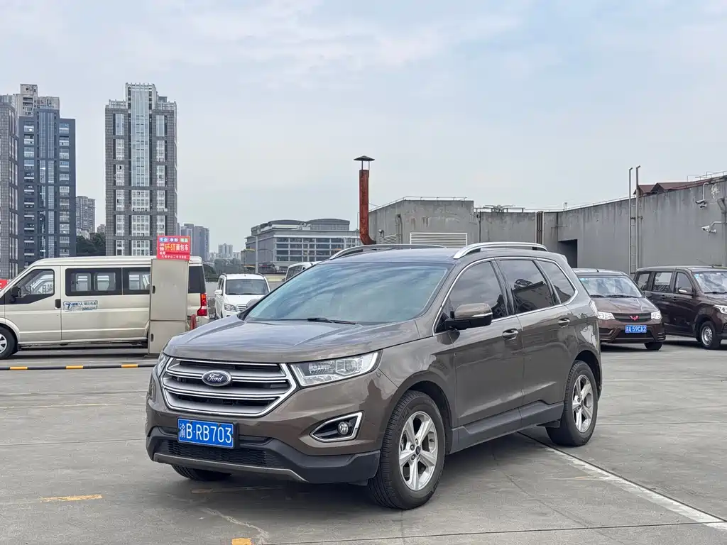 Ford Edge 2016 — фото 1