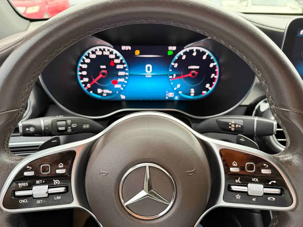 Mercedes-Benz GLC 2021 — фото 13