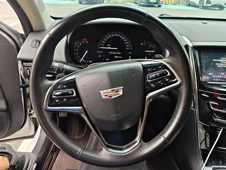 Cadillac ATS-L 2017 — фото 15