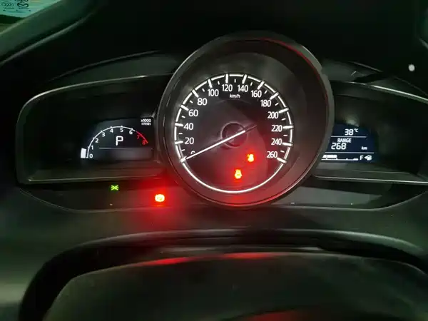 Mazda CX-4 2018