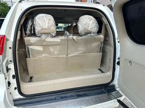 Toyota Prado 2012