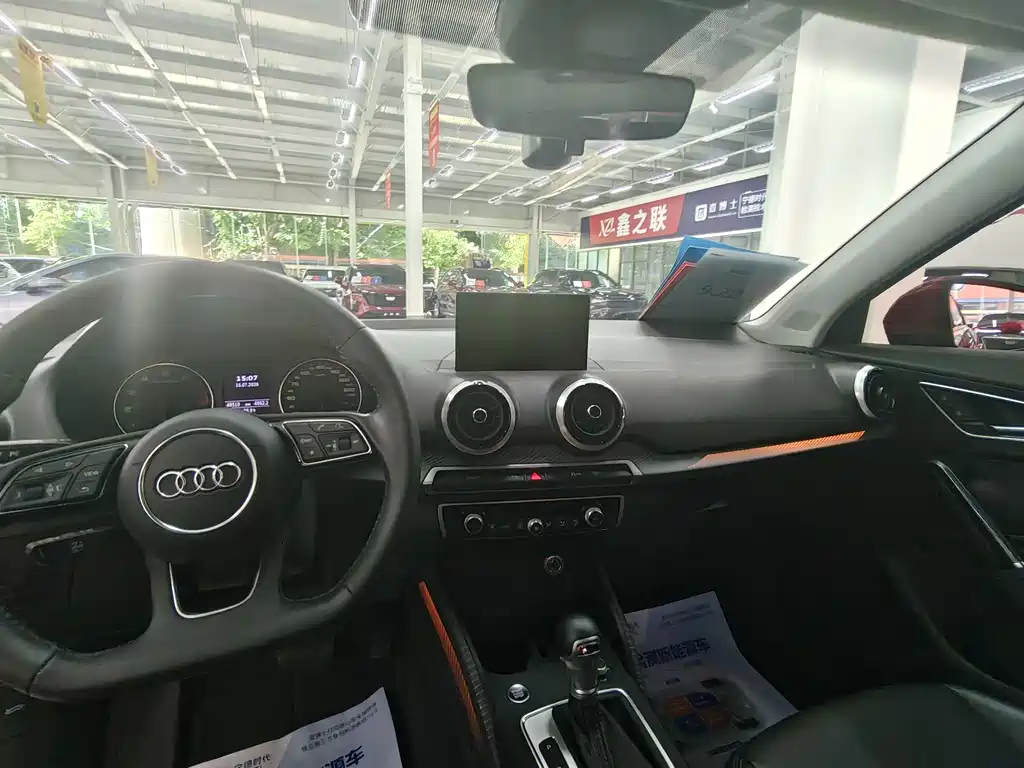 Audi Q2L 2022