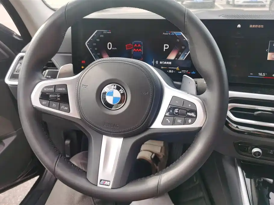 BMW 3 Series 2023 — фото 15