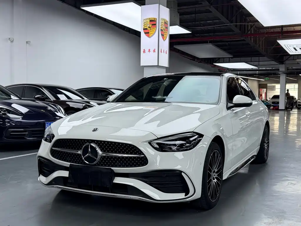 Mercedes-Benz C-Class 2023
