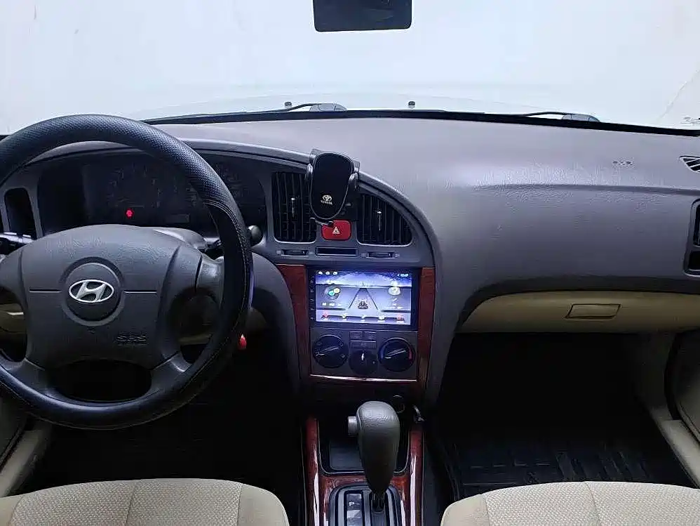 Hyundai Elantra 2010