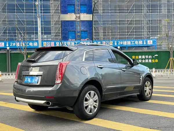 Cadillac SRX 2010