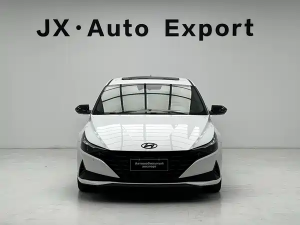 Hyundai Elantra 2023