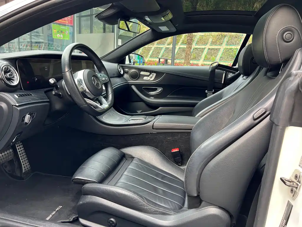 Mercedes-Benz E-Class 2021
