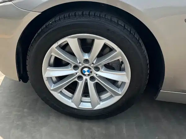 BMW 5 Series 2012
