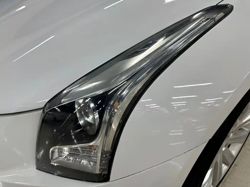 Cadillac ATS-L 2018 — фото 16