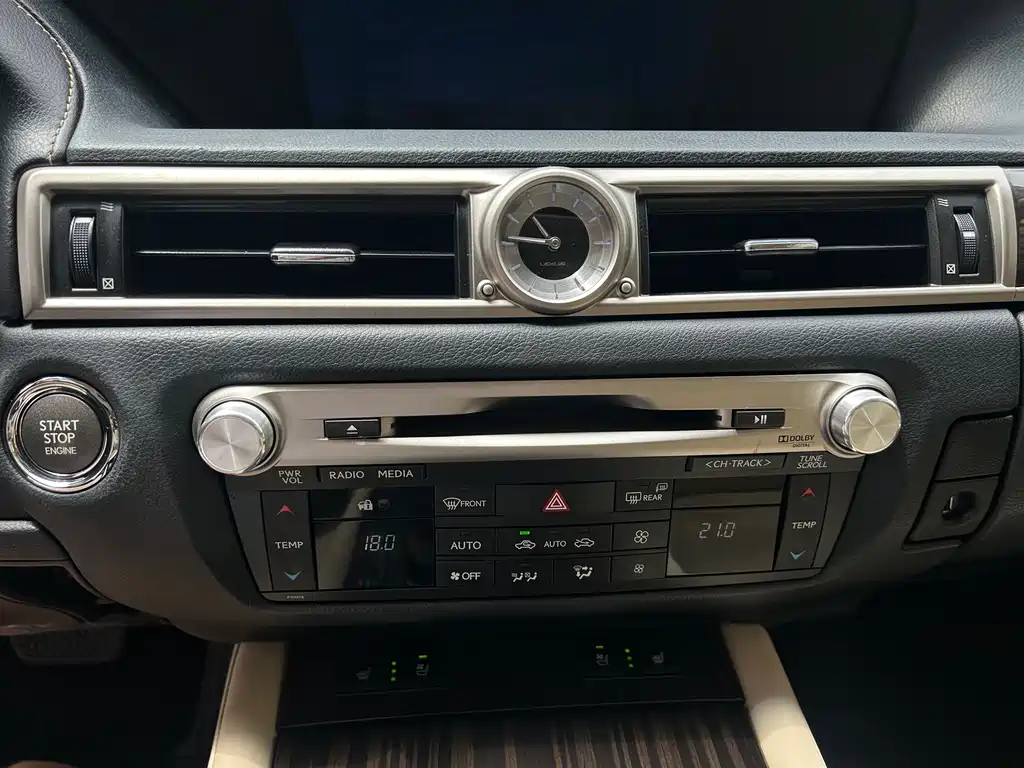 Lexus GS 2012 — фото 17