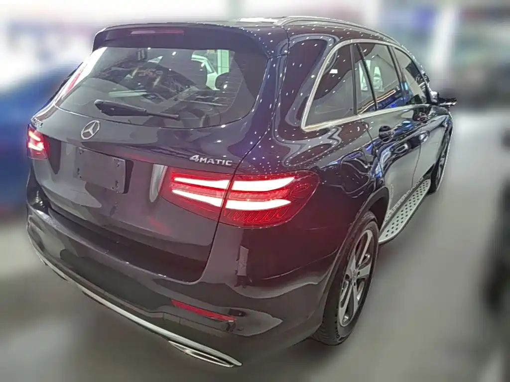 Mercedes-Benz GLC 2017 — фото 12