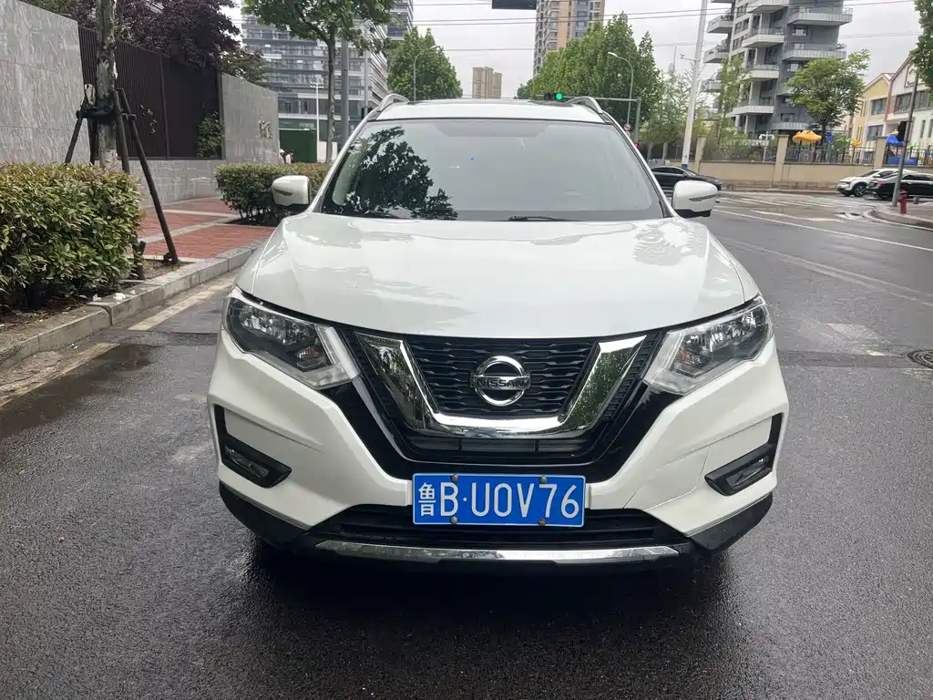 Nissan X-Trail 2018 — фото 2