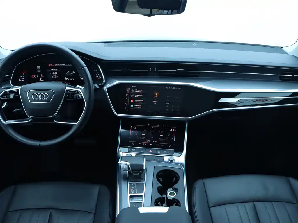 Audi A7 2021 — фото 15