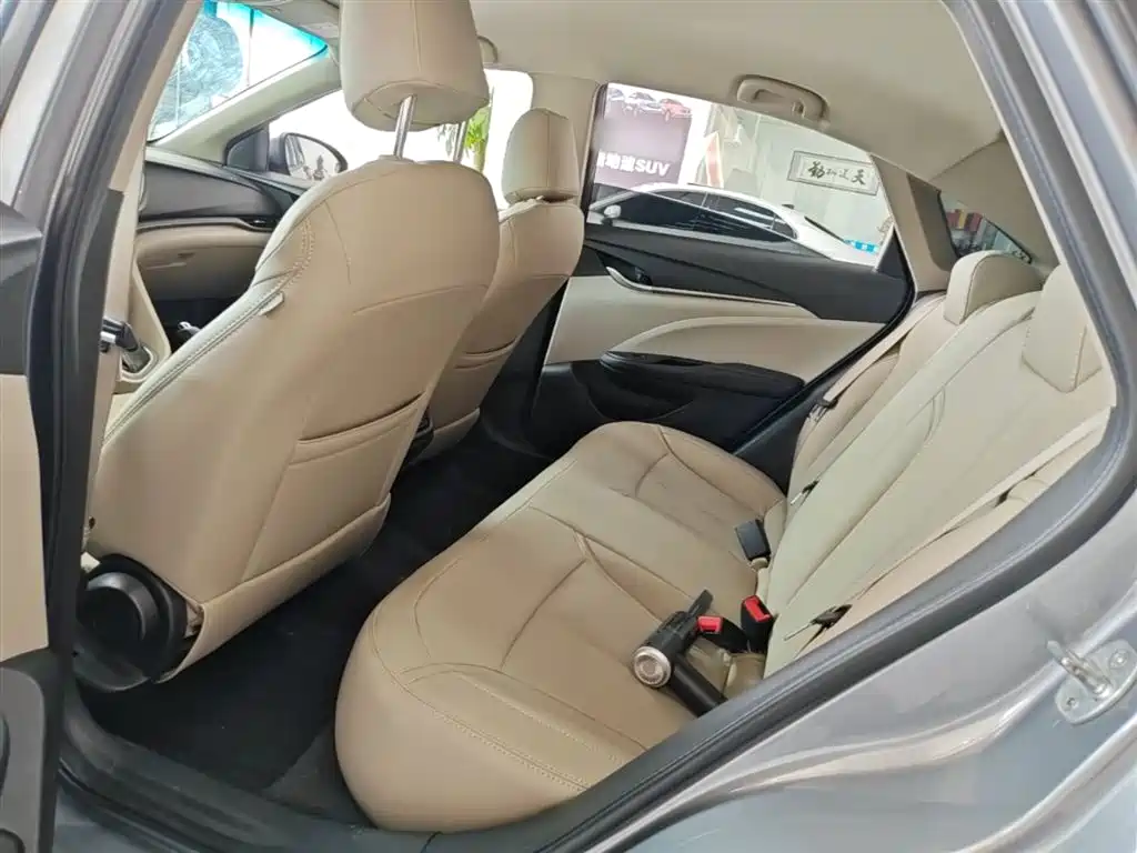 Buick Excelle 2018 — фото 17
