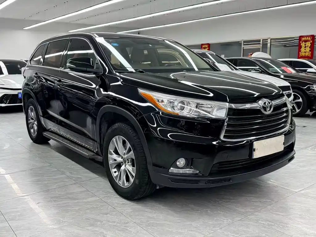Toyota Highlander 2016