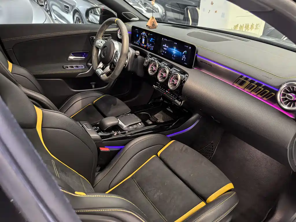 Mercedes-Benz CLA AMG 2020 — фото 8