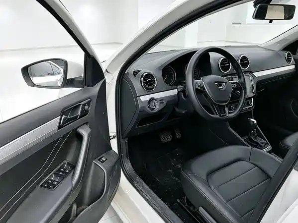 Jetta VA3 2023