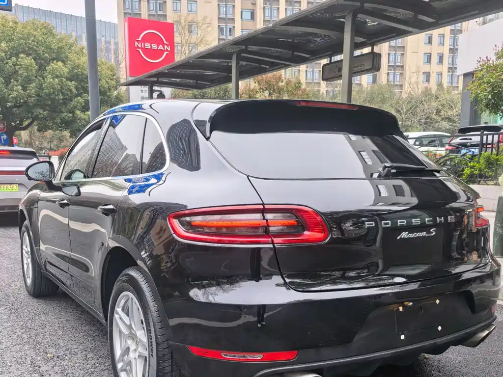 Porsche Macan 2018 — фото 6