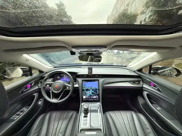 Hongqi H5 2022