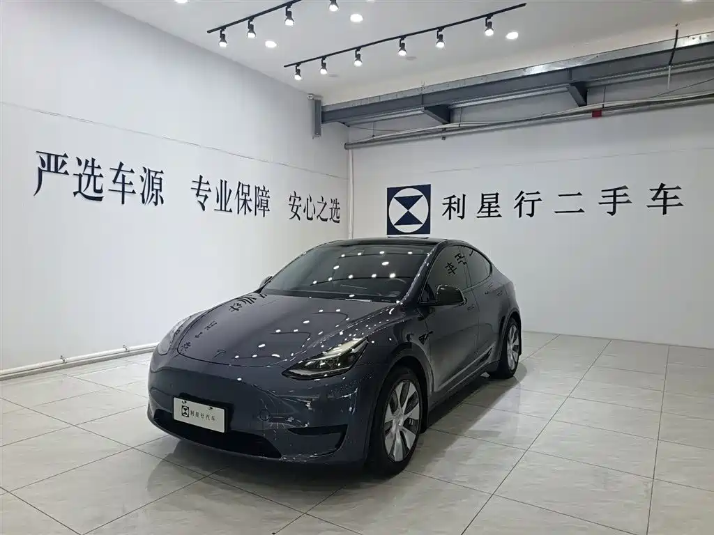 Tesla Model Y 2022 — фото 1