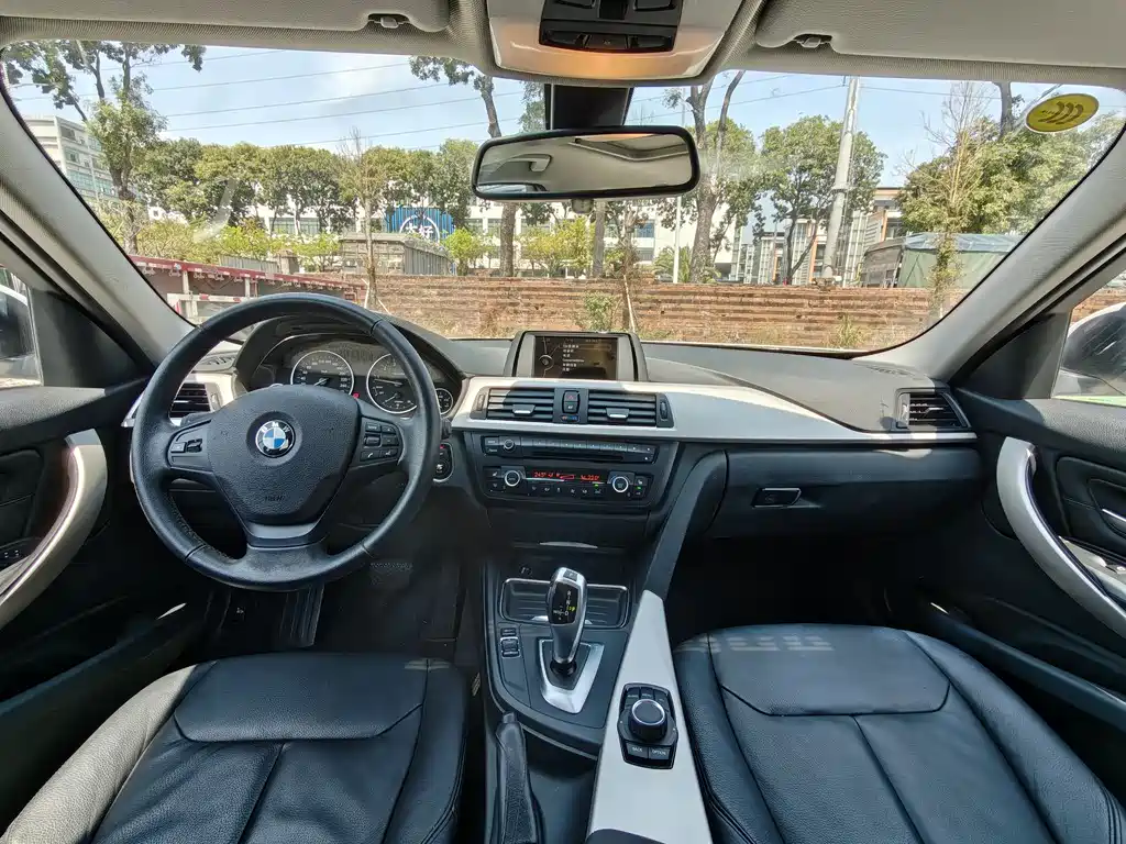 BMW 3 Series 2014 — фото 11