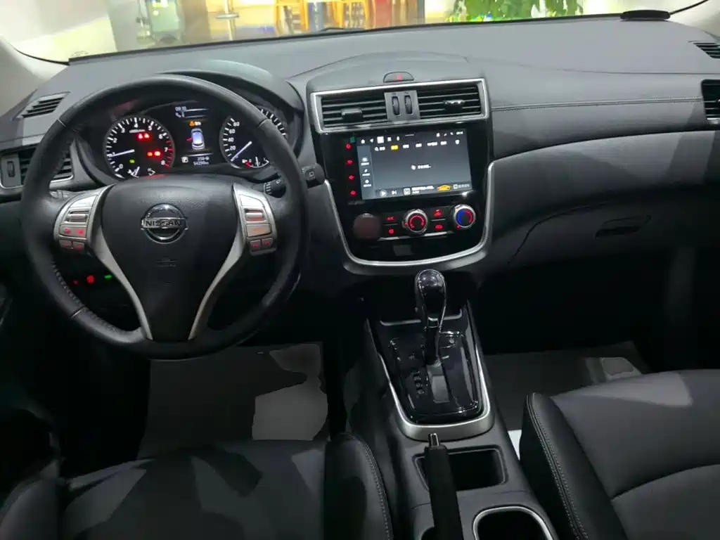 Nissan Tiida 2023 — фото 10