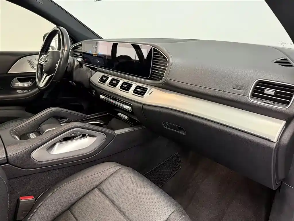 Mercedes-Benz GLE Coupe 2021 — фото 11