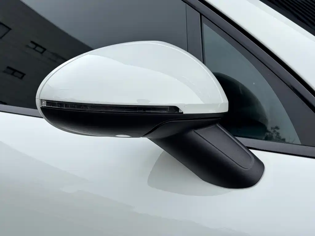 Porsche Macan 2021 — фото 17