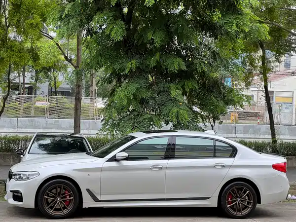 BMW 5 Series 2018
