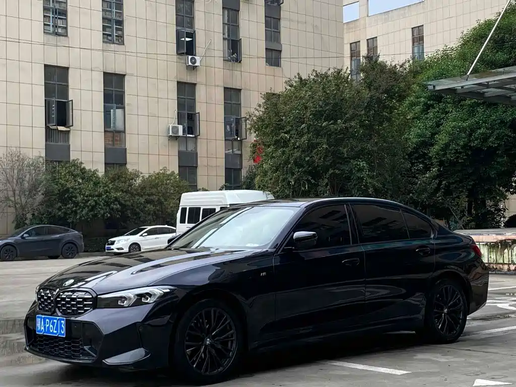 BMW 3 Series 2023