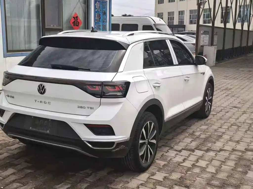 Volkswagen T-Roc 2023