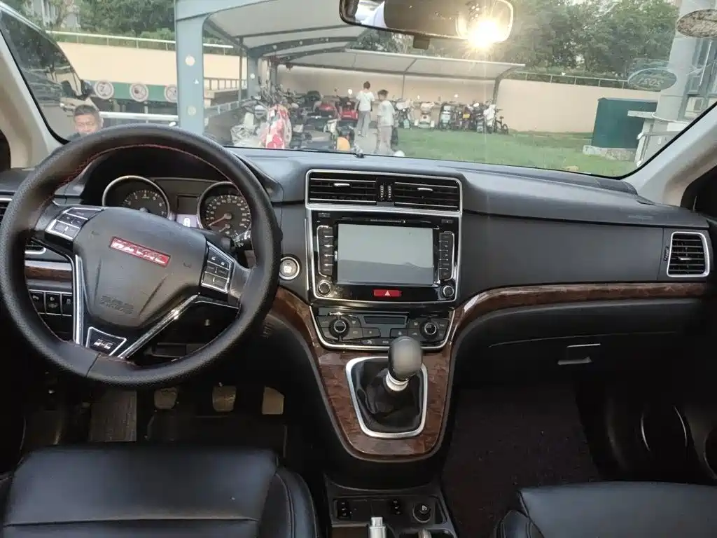 Haval H6 2016 — фото 13