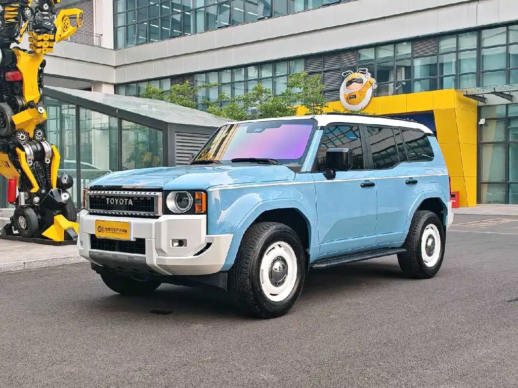 Toyota Prado 2025