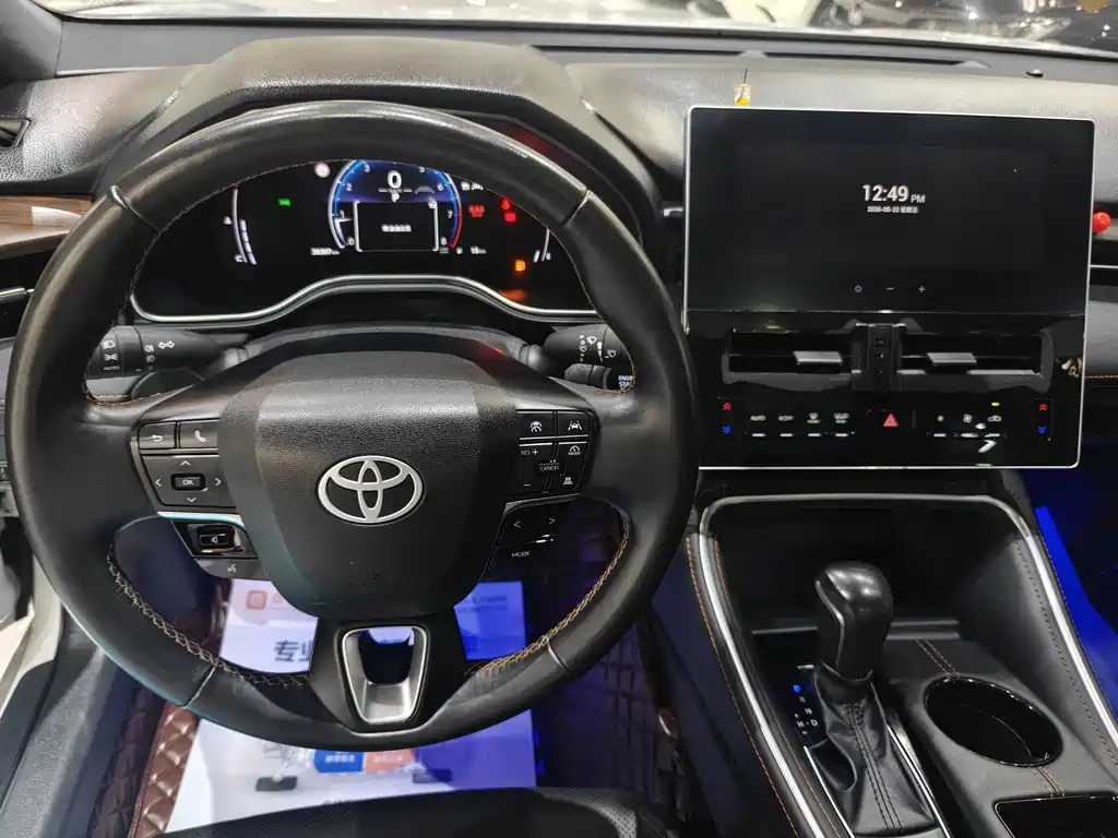 Toyota Avalon 2024 — фото 10
