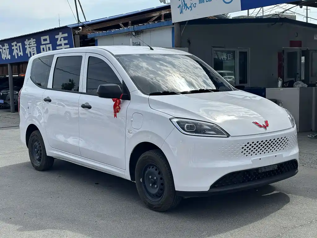 Wuling Hongguang New Energy 2025 — фото 3