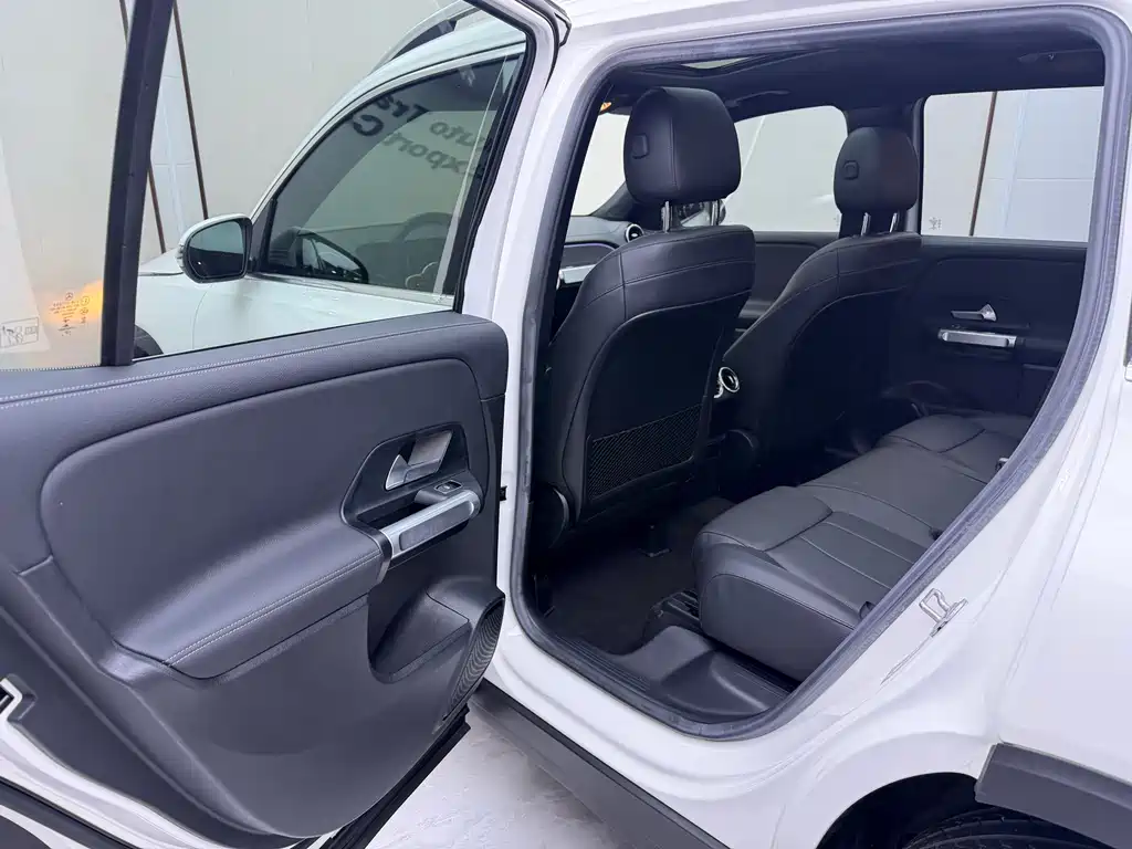Mercedes-Benz GLB 2021 — фото 15