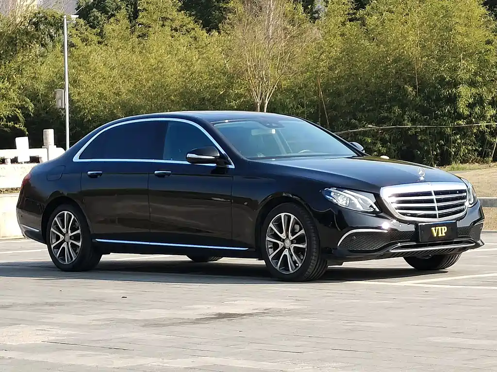Mercedes-Benz E-Class 2017 — фото 2