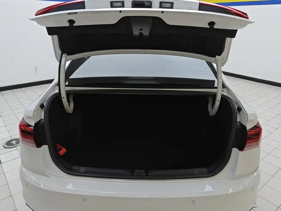 Volkswagen Bora 2022