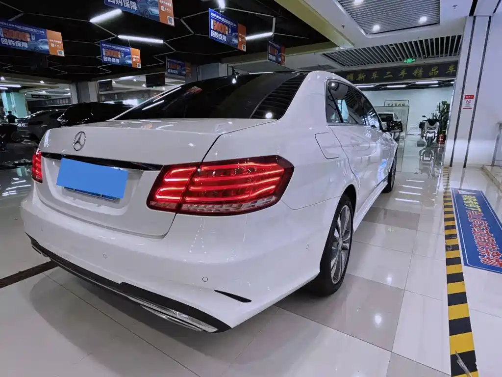 Mercedes-Benz E-Class 2016
