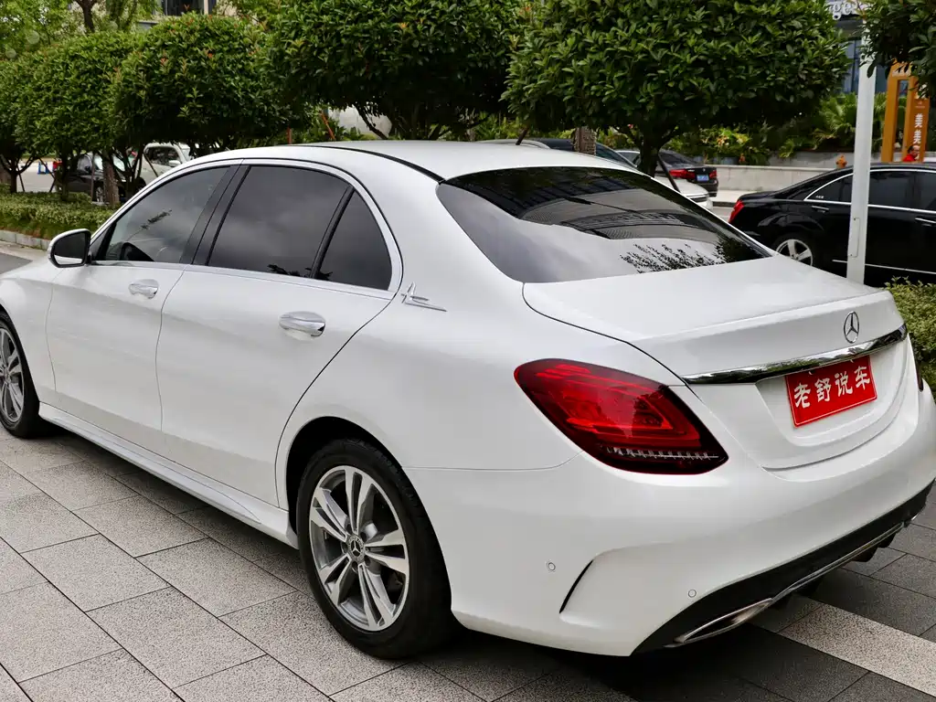 Mercedes-Benz C-Class 2019 — фото 4