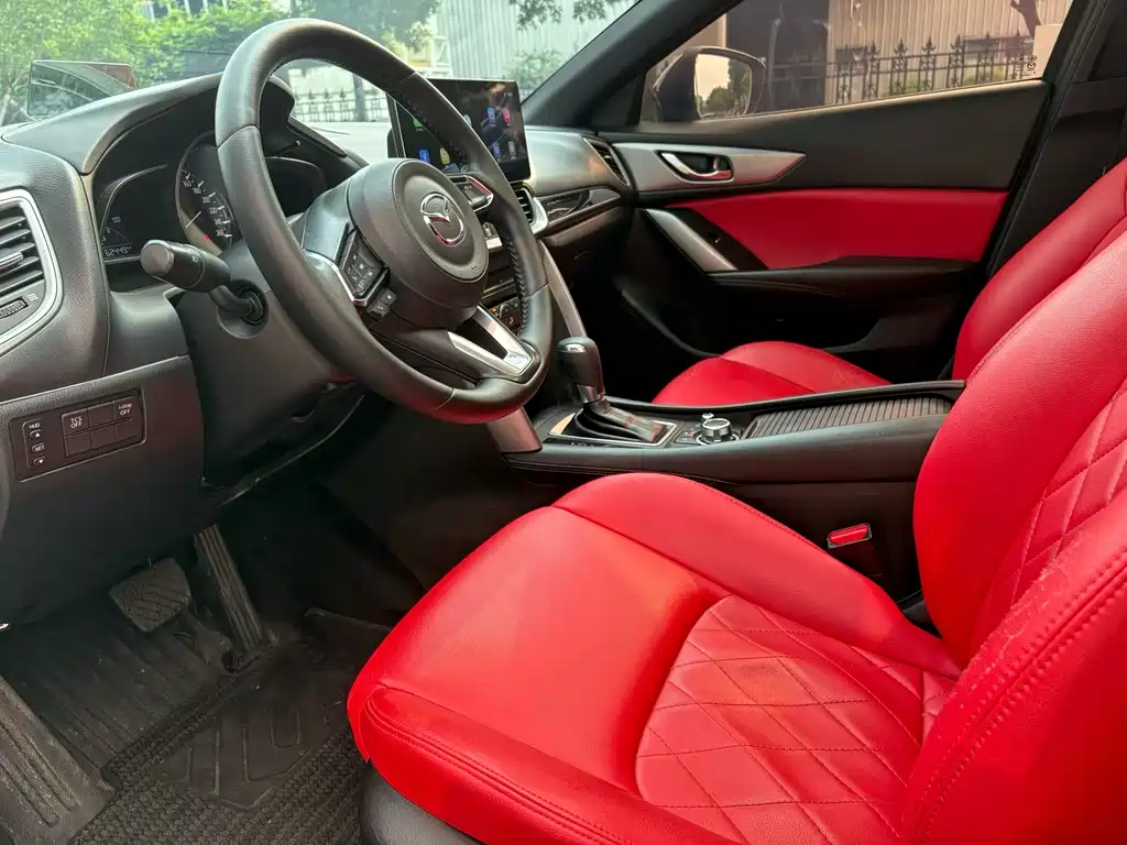 Mazda CX-4 2018