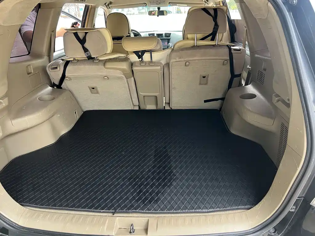 Toyota Highlander 2013 — фото 15